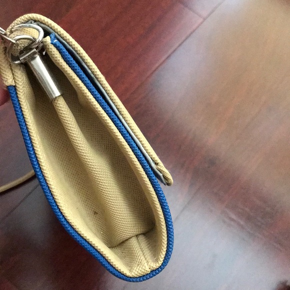 3-in-one purse (crossbody, shoulder or clutch) - Picture 5 of 7